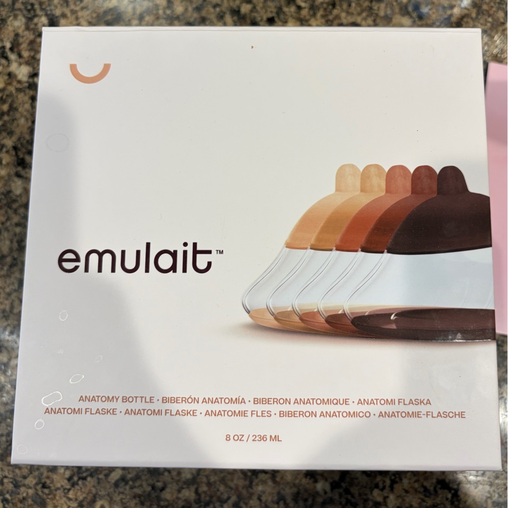 Emulait Anatomy Bottle - Breast Shaped Bottle